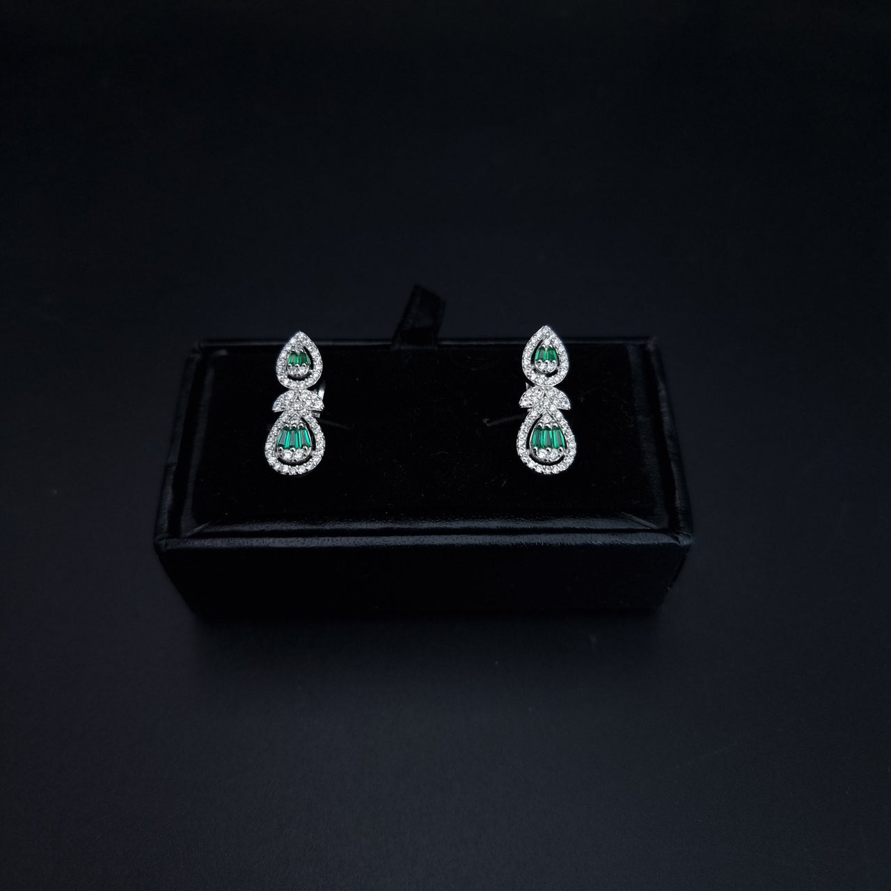 Green Stones Luxury Set