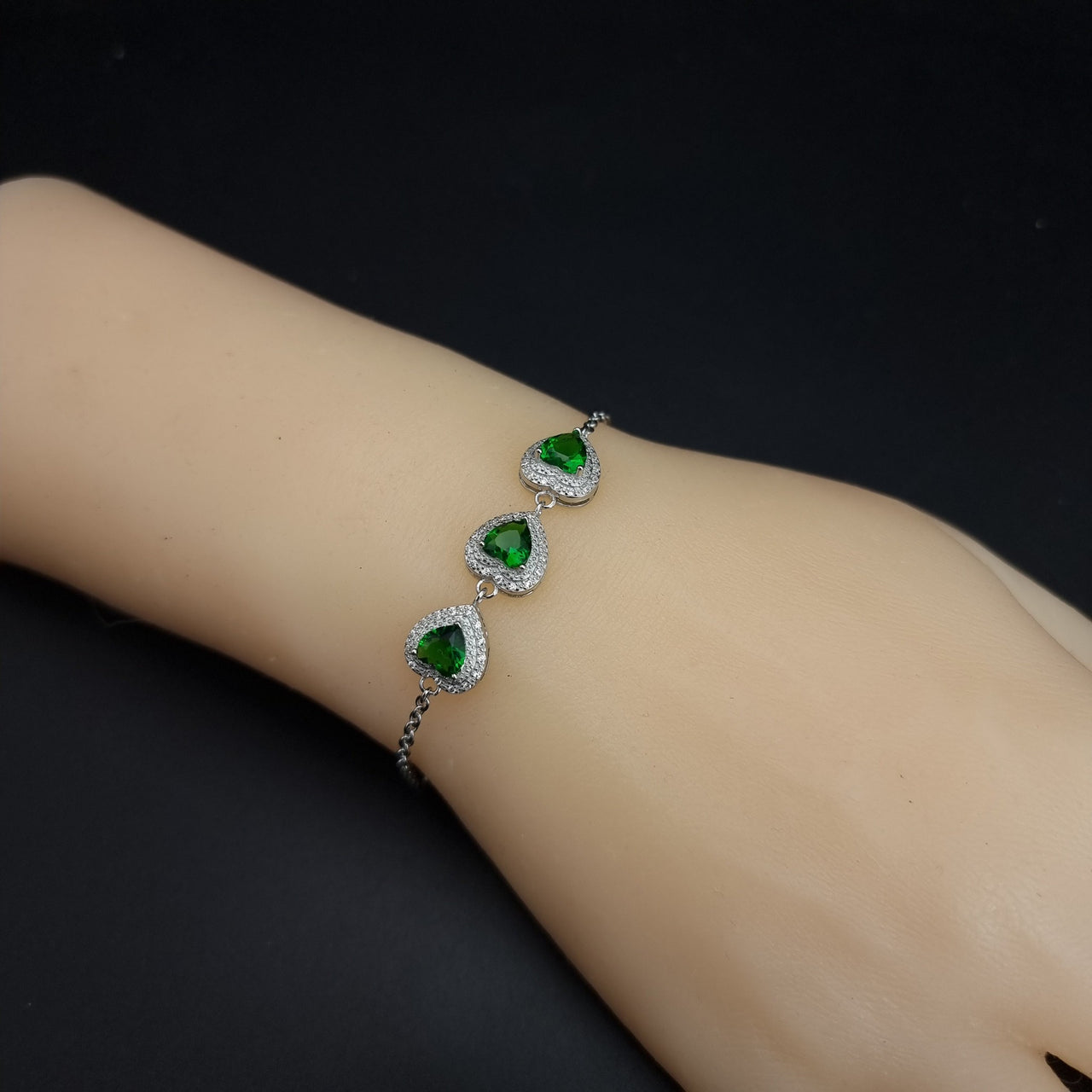 Heart Shape GreenZircon StonesBracelet