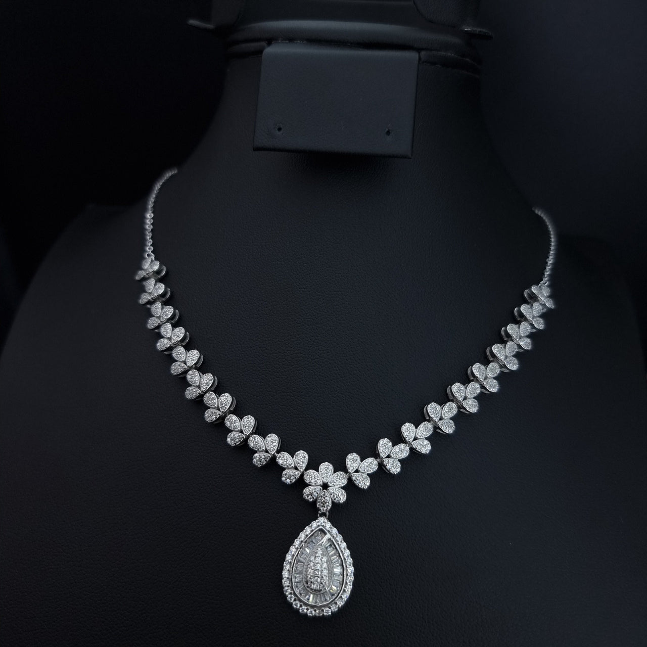 Luxury Clear Stones Special Occasions Set SLPST0226