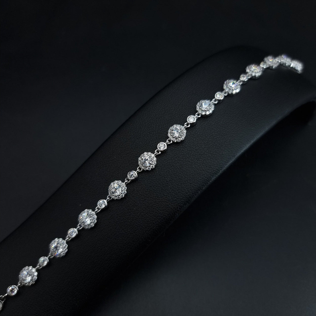 Tennis Bracelet With Rounded Stones