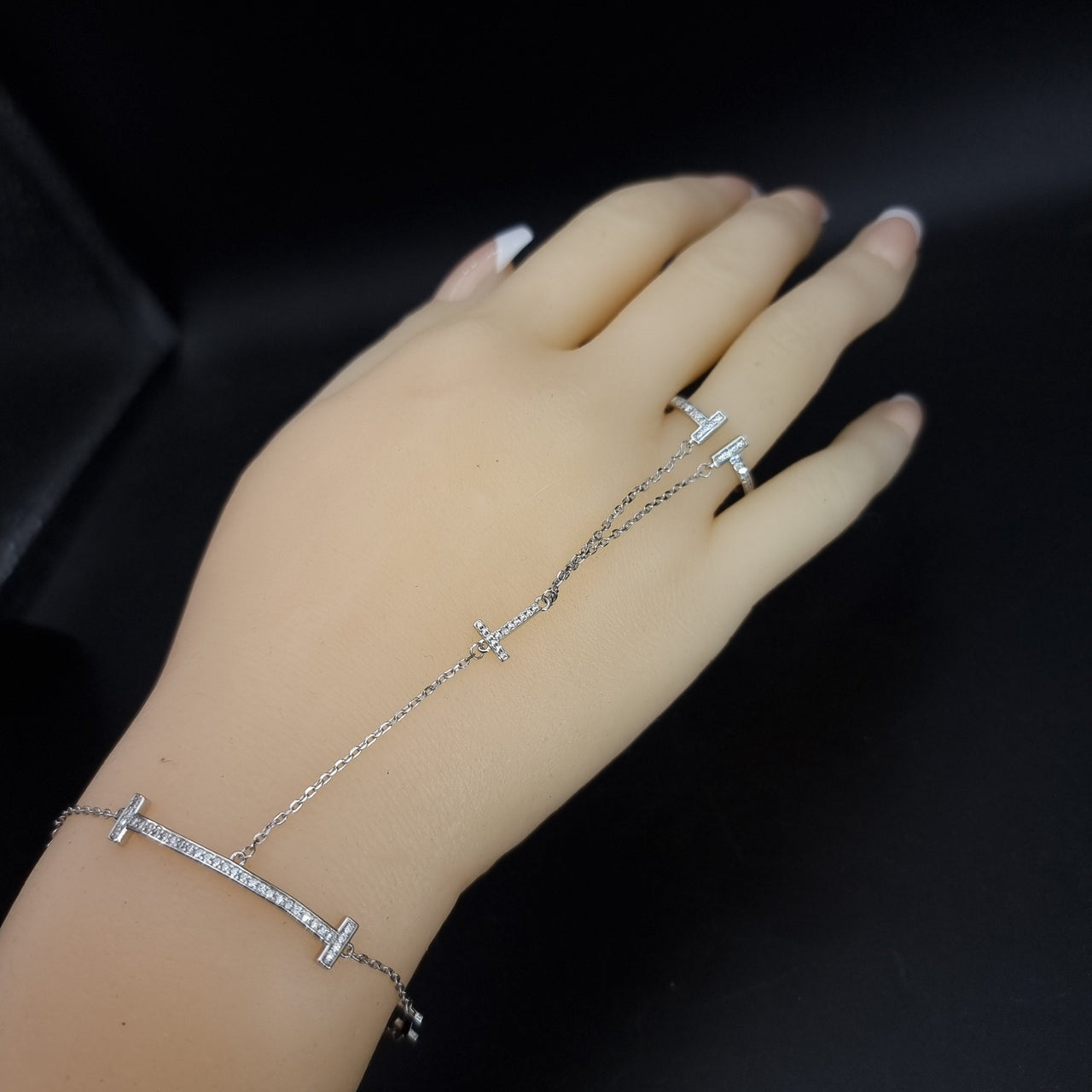 Trendy Clear Stones Ring-bracelet