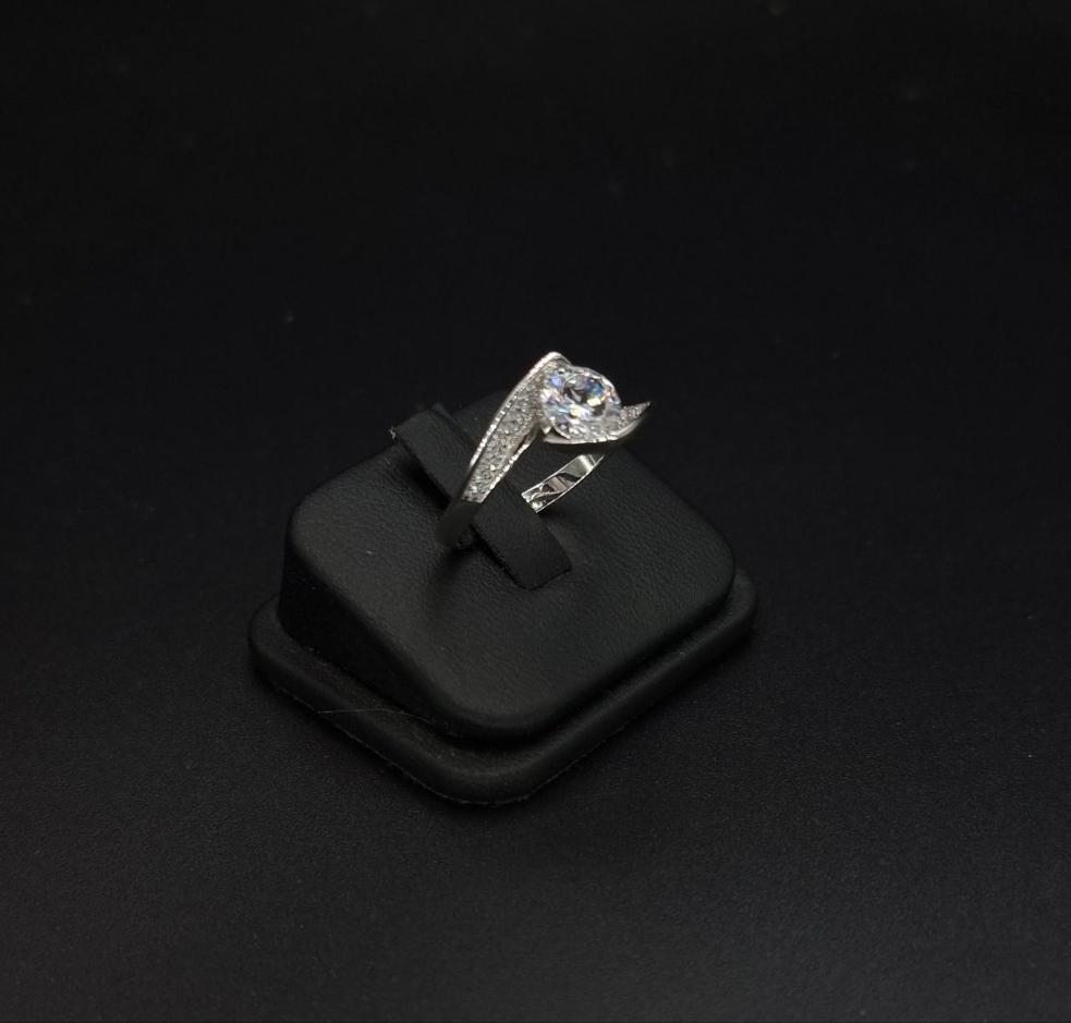 Wedding Ring With Central Zircon Stone SLPRG0106